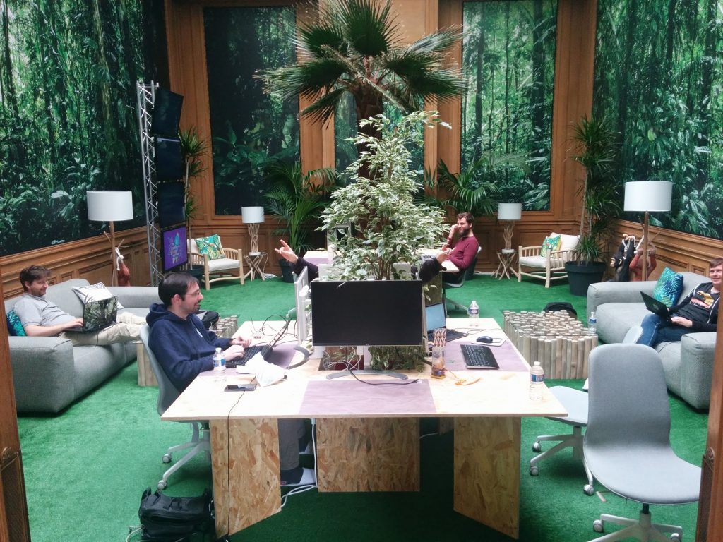 Buildroot developers in the Jungle Room